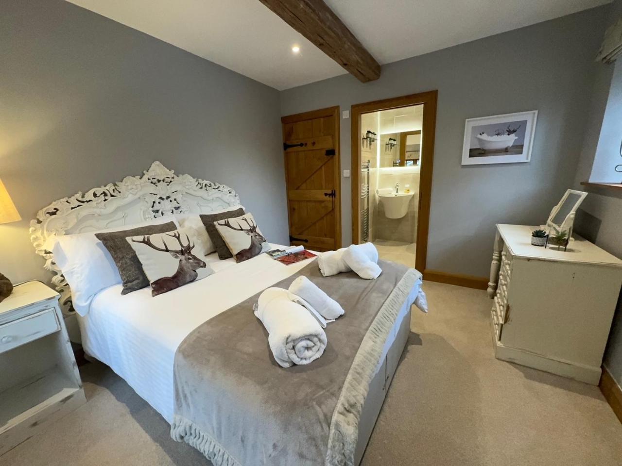 The Coach House Hotel Chedworth Bagian luar foto